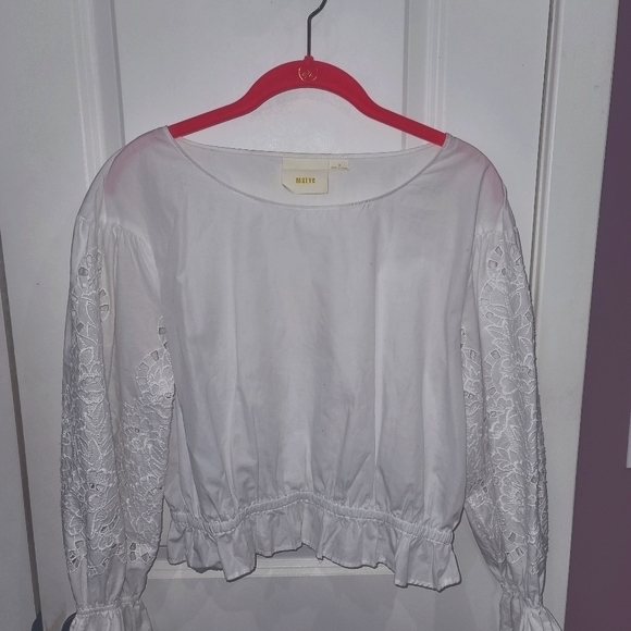 White Top - Picture 2 of 4